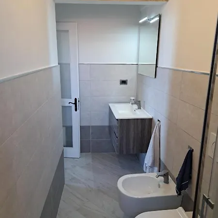 La Casa Di Dim Apartamento Cipressa