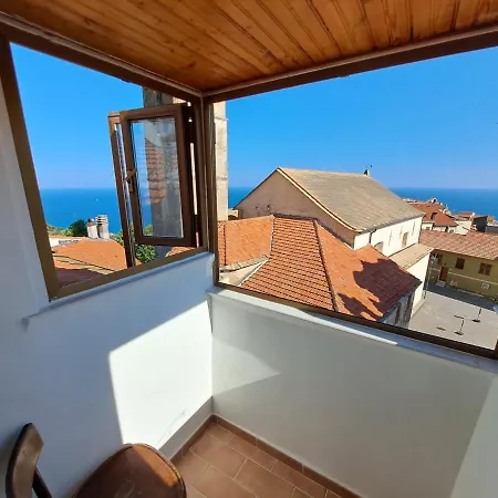 La Casa Di Dim Appartement Cipressa